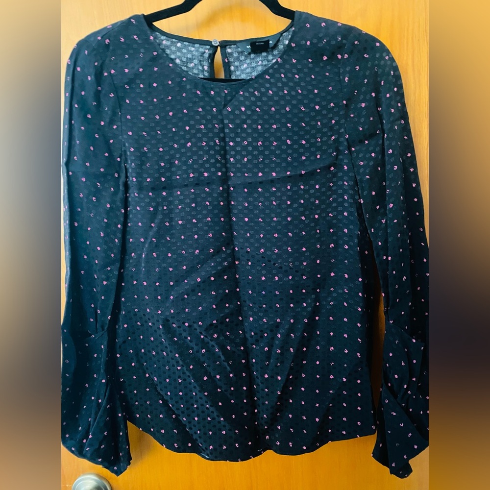 Club Monaco women’s long sleeves blouse.